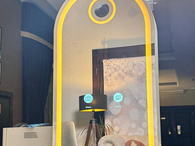 FotoBudka AI — JustFlash
